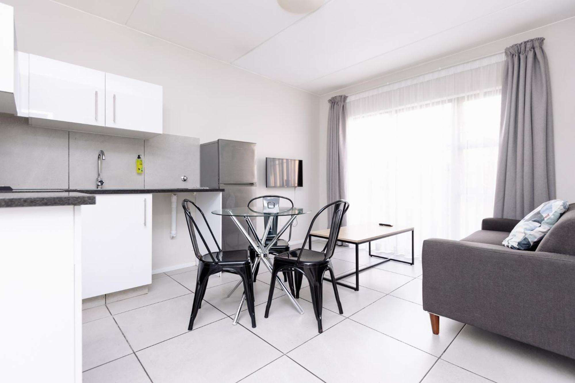 Mint Express Sandton View Γιοχάνεσμπουργκ Εξωτερικό φωτογραφία